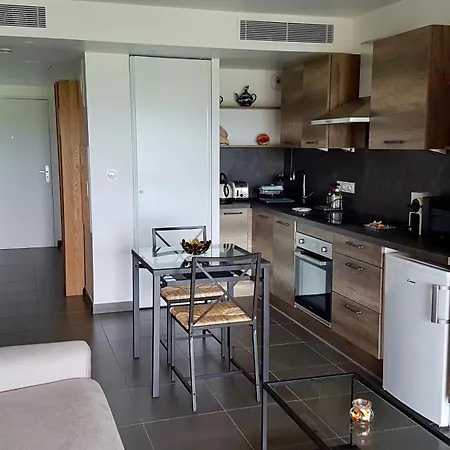 Vista * Αντίμπ